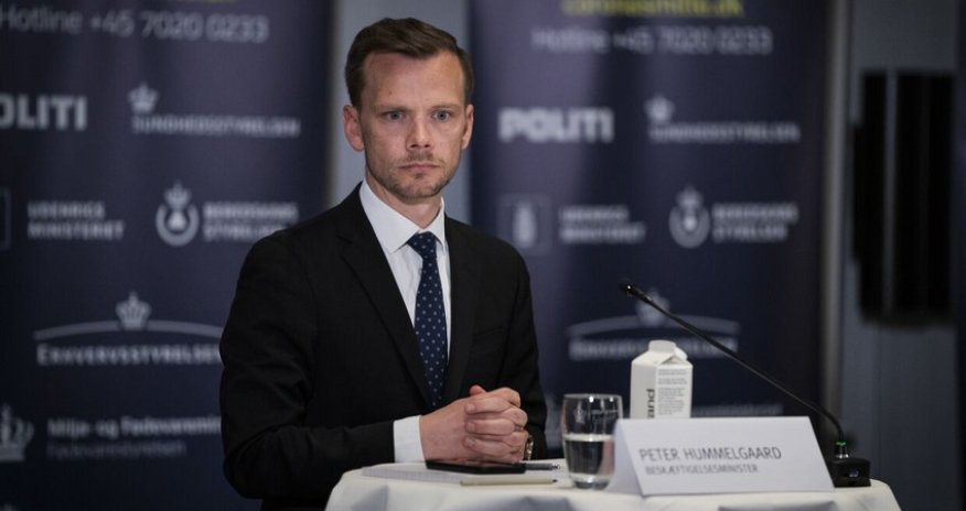 Danimarka Quranı yandıranlara həbs cəzası verilməsini istəyir