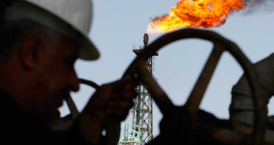 Neft-qaz sektorunda çalışanların sayı açıqlanıb