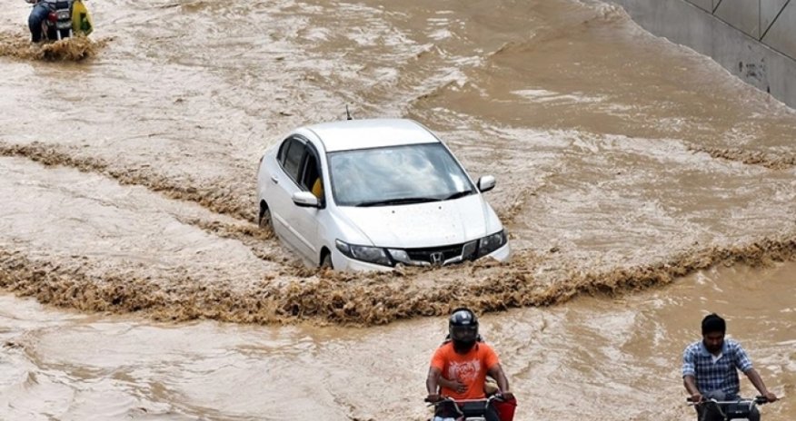 Pakistanın şimalında daşqın təhlükəsinə görə 100 mindən çox insan təxliyə edilib