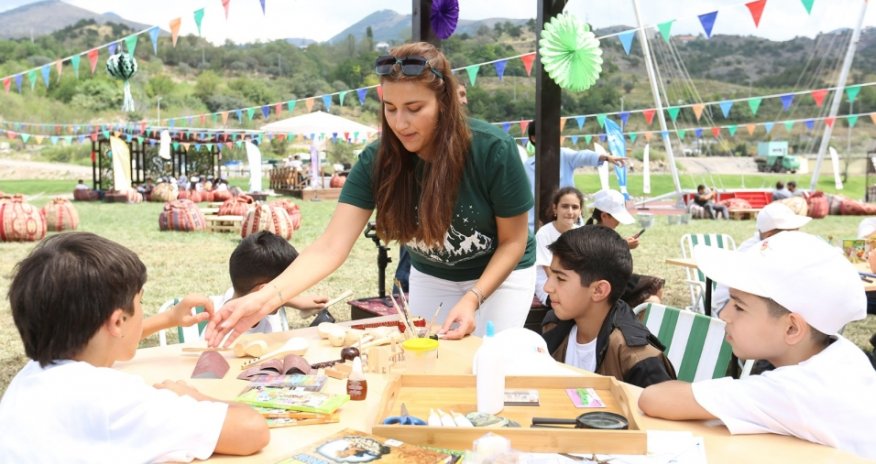 Laçında Uşaq İncəsənət Festivalının yay düşərgəsi keçirilib