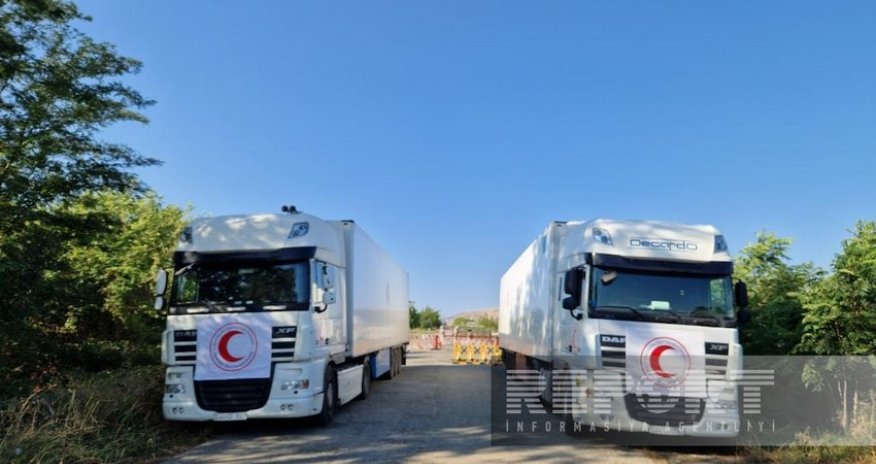 Bakıdan göndərilən 40 ton un yüklü karvan 5 gündür Ağdam-Xankəndi yolunda gözləyir