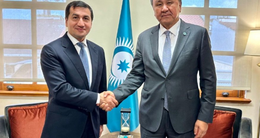 Hikmət Hacıyev Türk Dövlətləri Təşkilatının baş katibi ilə görüşüb
