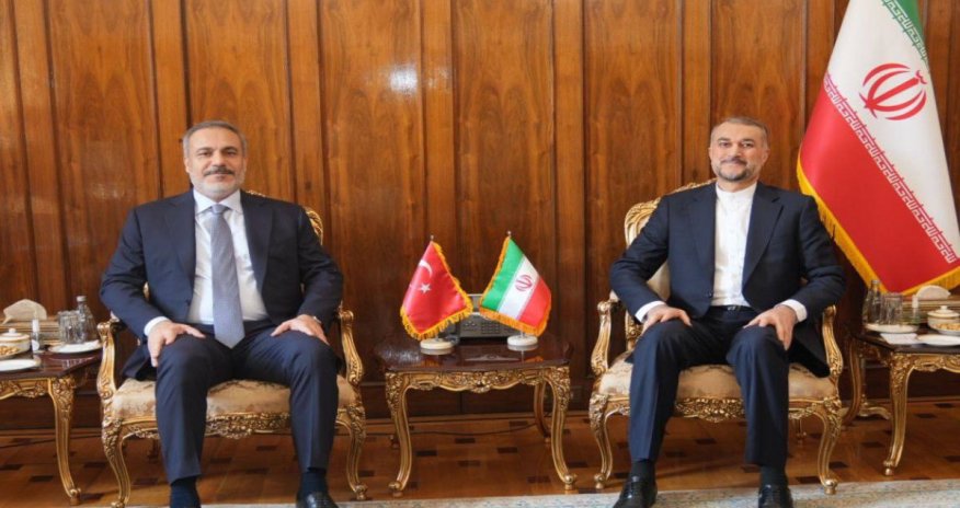 Türkiyə və İranın xarici işlər nazirləri Qafqazdakı vəziyyəti müzakirə ediblər