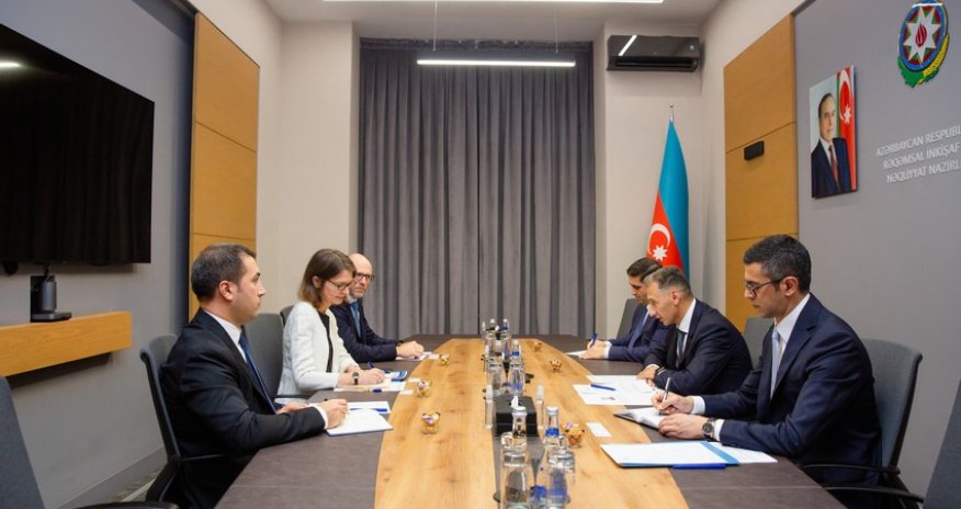 Azərbaycan Dünya Bankı ilə İKT və nəqliyyat sektorlarında əməkdaşlığı müzakirə edib