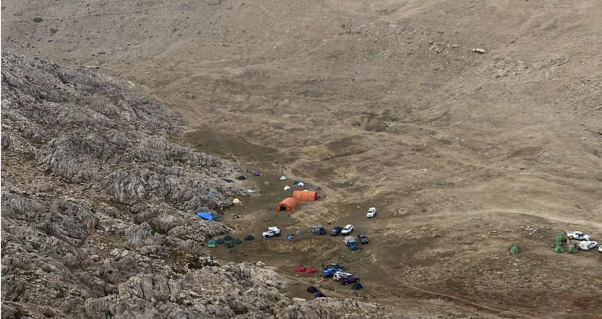 Amerikalı alim Türkiyədə mağarada qapalı qalıb
