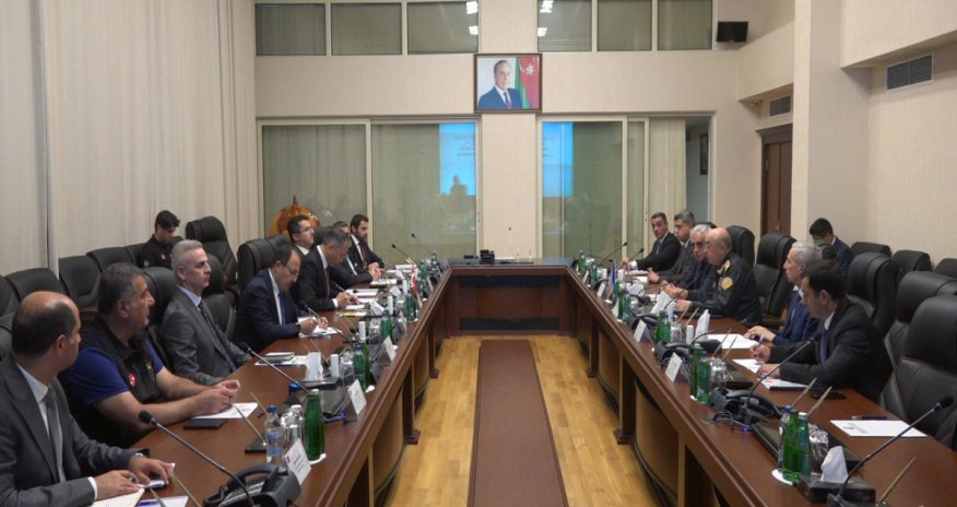 Kəmaləddin Heydərov Türkiyənin daxili işlər naziri ilə görüşüb