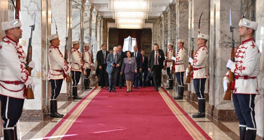 Sahibə Qafarova Bolqarıstanın Prezidenti ilə görüşüb