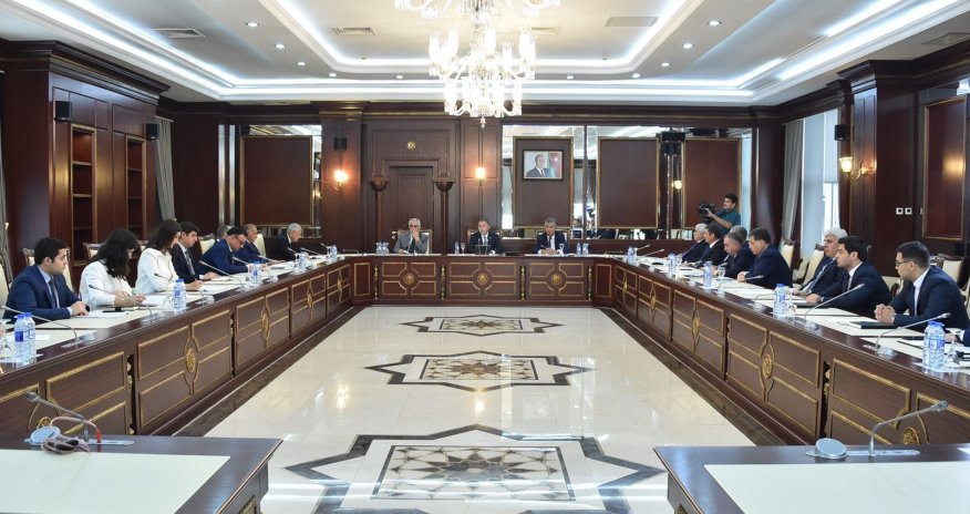 Milli Məclisin payız sessiyasında ilk iclası keçirilib