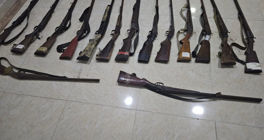 Sabirabadda qanunsuz saxlanılan odlu silahlar aşkarlanıb
