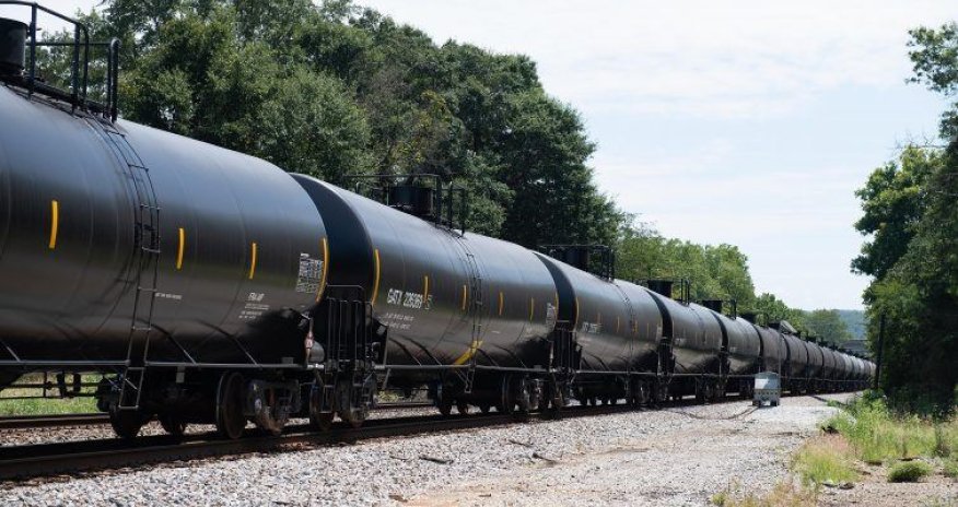 Azərbaycanda 8 ayda neft məhsullarının ixracı 64 faiz artıb