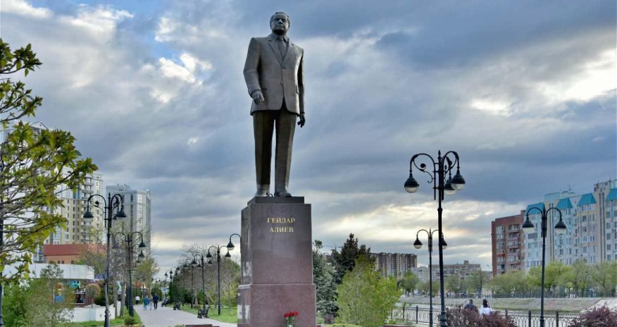 Azərbaycan nümayəndə heyəti Həştərxanda keçirilən VIII Xəzər Media Forumunda iştirak edir