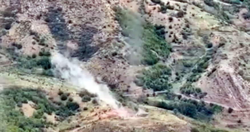 Ermənistan silahlı qüvvələri birləşmələrinin döyüş vasitələri məhv edilir - VİDEO