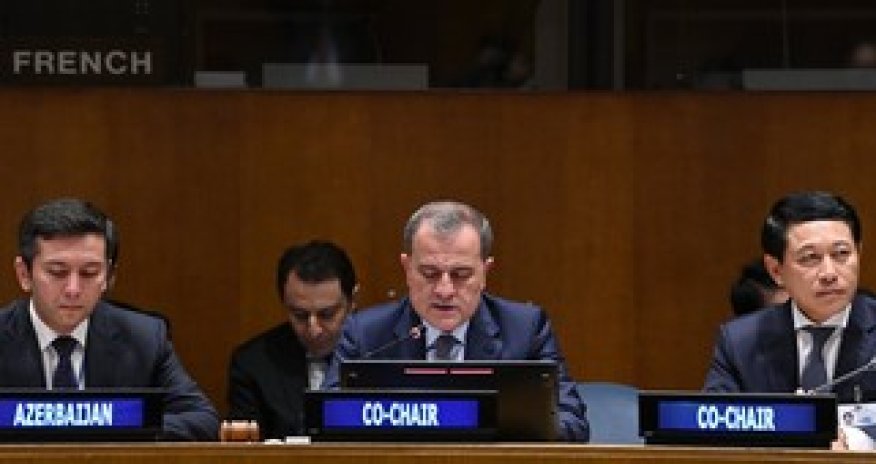 Совместное министерское заседание ОЭС-АСЕАН прошло под председательством Джейхуна Байрамова