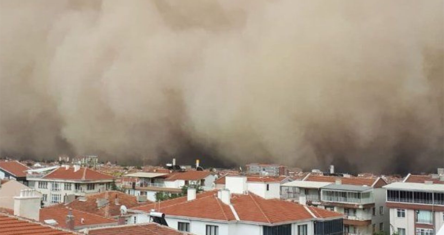 İranda toz fırtınası nəticəsində 1632 nəfər xəstəxanaya yerləşdirilib