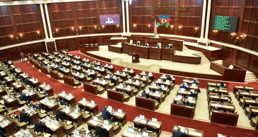 Azərbaycanda bu qanunlar ləğv olunur