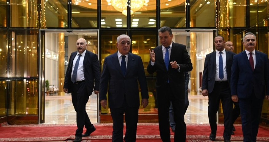 Əli Əsədov Düşənbəyə işgüzar səfərə gedib