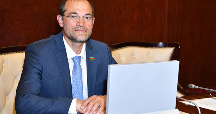 Deputat Əli Kərimli və digər partiya sədrlərinə səsləndi: Əliyev ətrafında birləşin/VİDEO