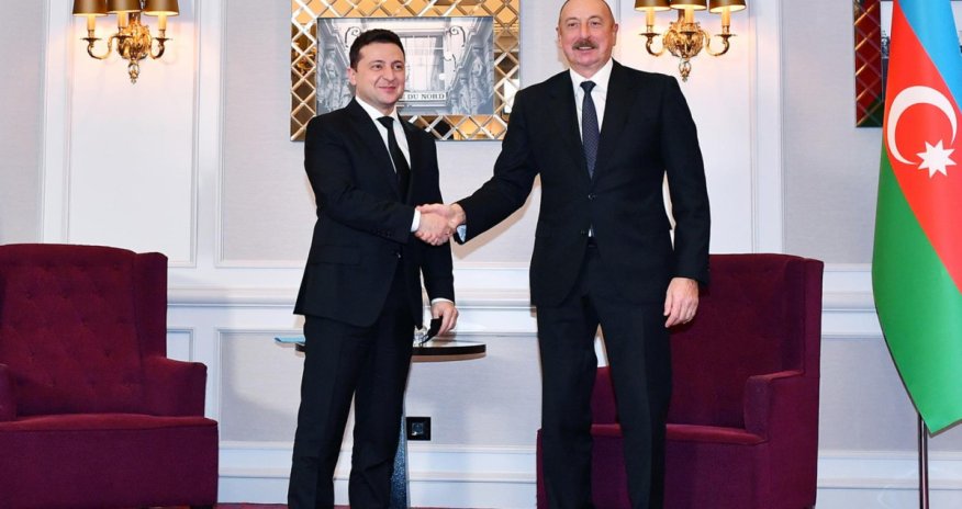 Zelenski Prezident İlham Əliyevə zəng edib