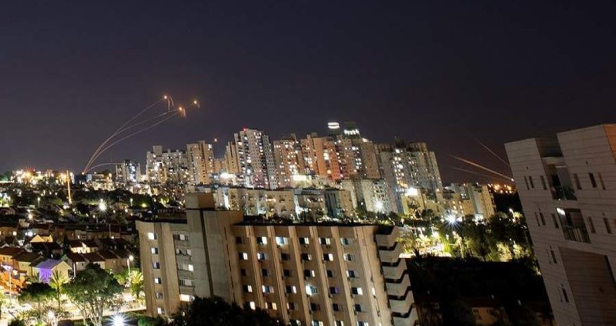 Təl-Əvivdə hava hücumu xəbərdarlığı edilib