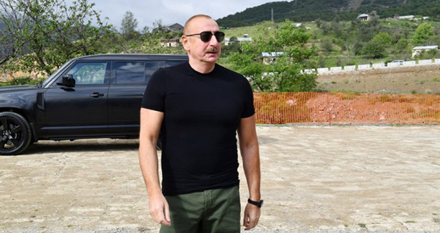 Prezident 2 kəndin təməlini qoyub