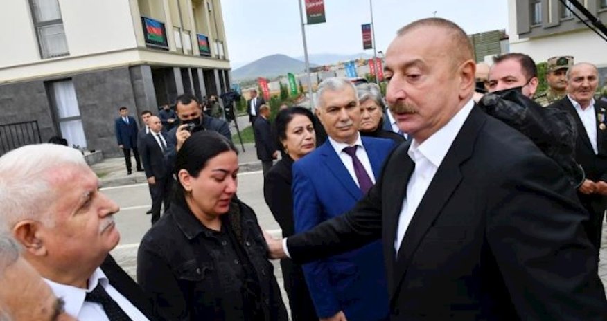 Prezident Füzulidə sakinlərlə görüşüb – Yenilənib