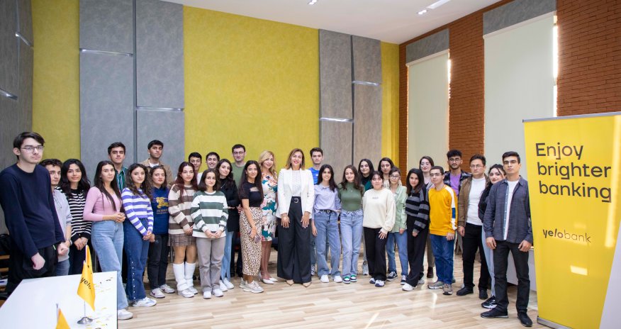 В UNEC стартовала программа «Yelo Career Challenge»