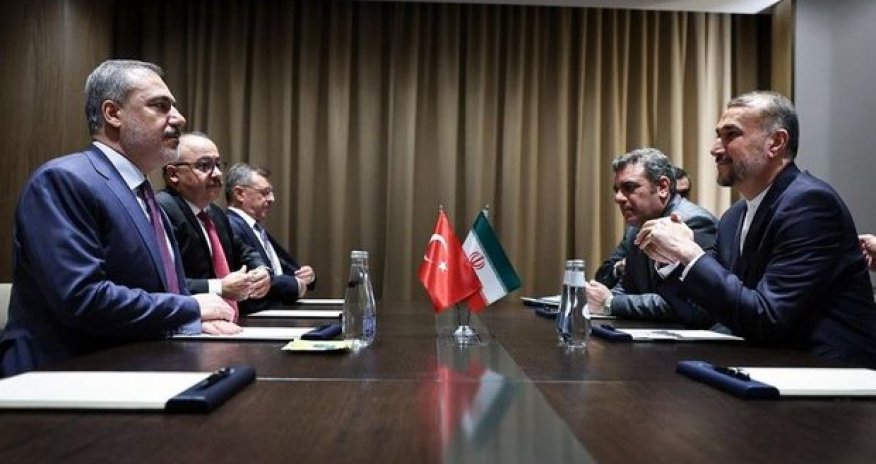 Türkiyə və İran XİN başçıları görüşüblər