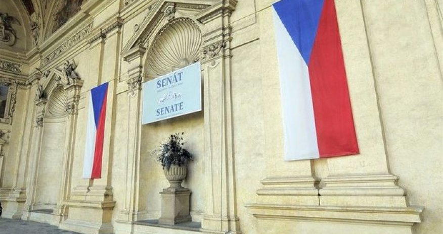 İşçi qrupu Çex Senatının qərəzli qətnaməsinə kəskin etirazını bildirib