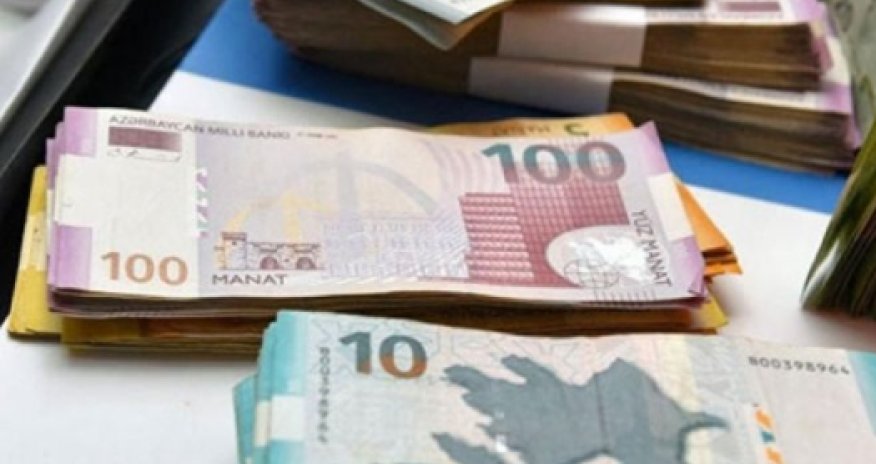 Азербайджанцам назвали их среднюю зарплату