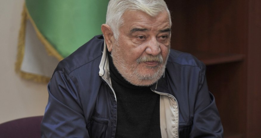 Arsax Azərbaycan sözüdür, oxumaq lazımdır...  Firudin Cəlilov