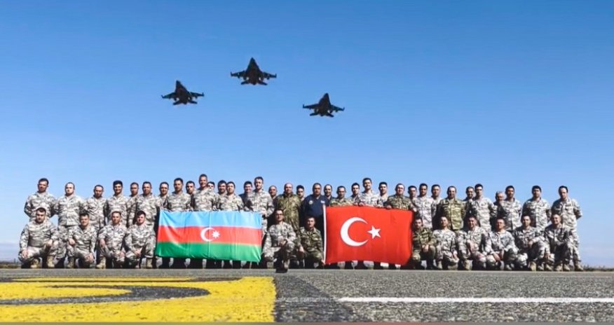 Минобороны Турции обнародовало кадры совместных учений с Азербайджаном