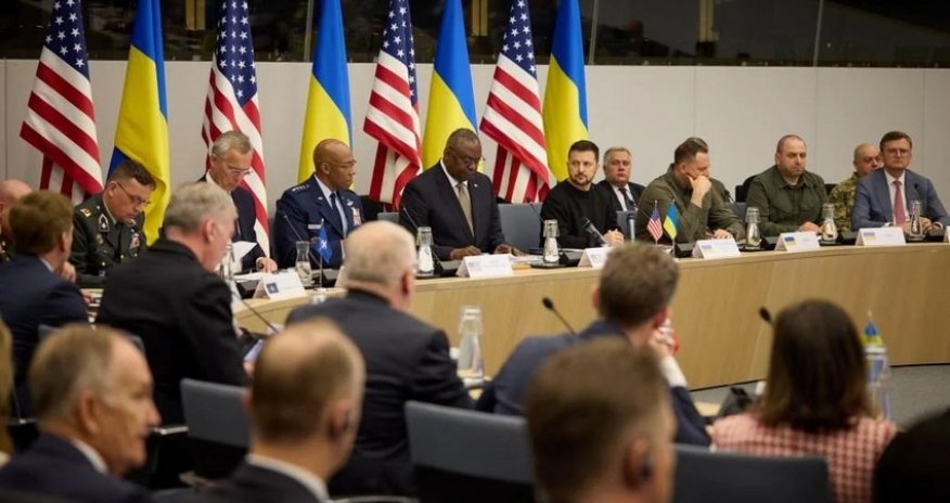 US, EU talking to Ukrainian government about possible peace negotiations