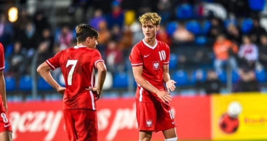 Четырех польских футболистов исключили из сборной перед ЧМ за пьянство