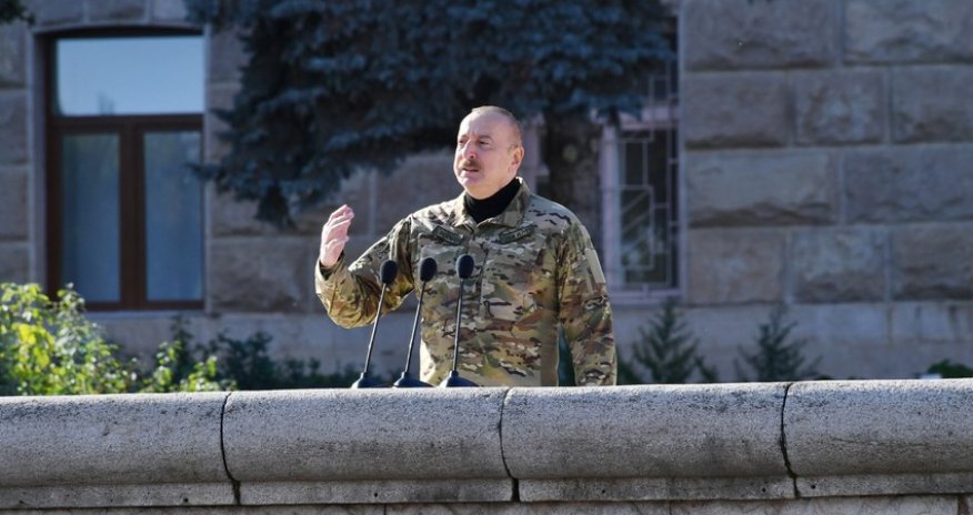 Xalqıma söz vermişdim ki, gün gələcək Azərbaycan Bayrağı işğal altında olan bütün torpaqlarda qaldırılacaq və bu gün gəldi - İlham Əliyev