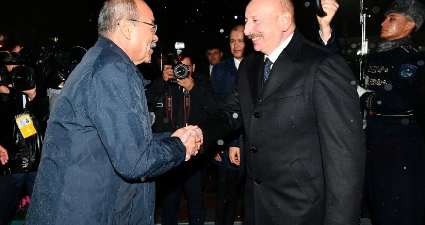 Azərbaycan Prezidenti İlham Əliyev Özbəkistanda səfərdədir