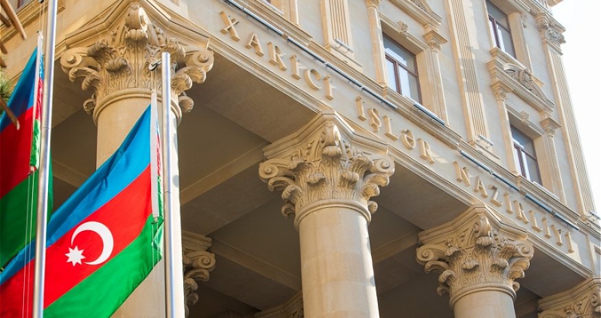 Азербайджан призвал Армению к миру