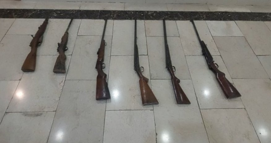 Жители Газахского района передали полиции незаконно хранившееся оружие