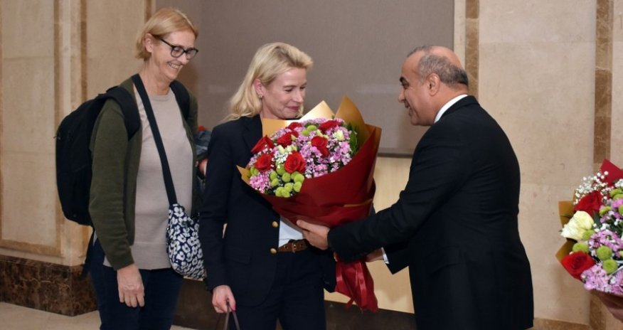 Президент Парламентской ассамблеи ОБСЕ прибыла в Азербайджан