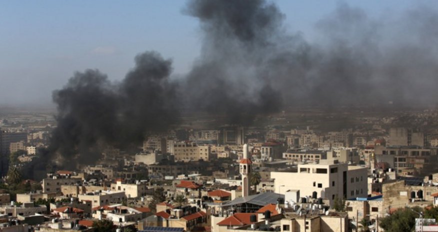 Over 800 people pass through Rafah checkpoint into Egypt from Gaza in one day