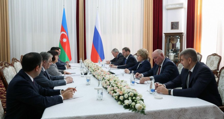 Milli Məclisin sədri Valentina Matviyenko ilə görüşüb