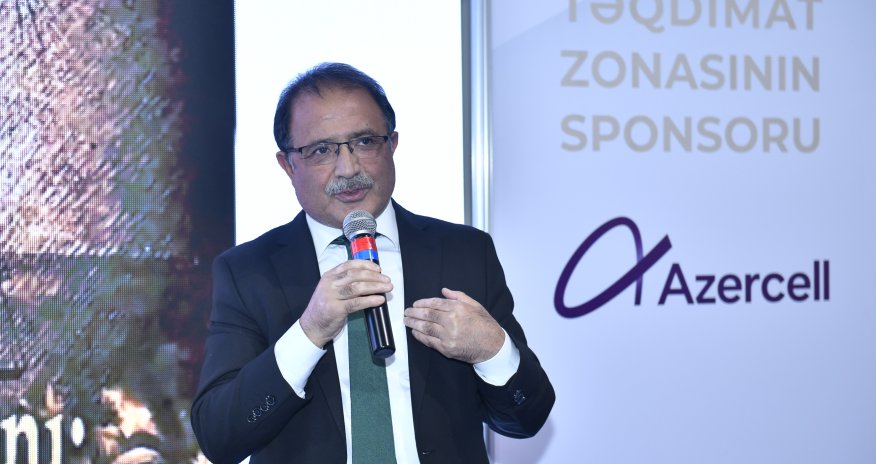 Azercell exhibited its digital library at the 9th Baku International Book Fair!