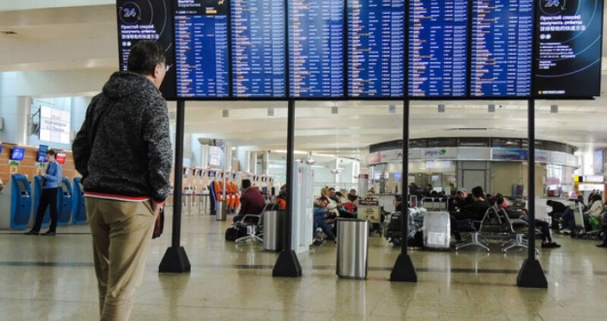 Moskva aeroportlarında 40-dan çox reys təxirə salınıb və ya ləğv edilib