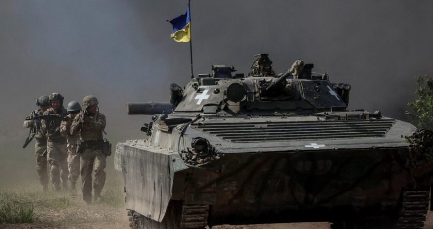 Ukraine expected to be capable of launching new offensive, US official says