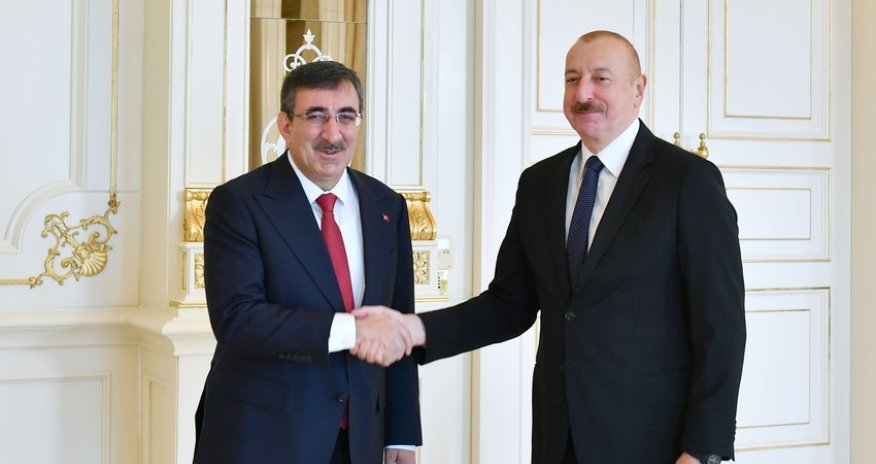 Prezident Türkiyənin vitse-prezidenti Cevdet Yılmazı qəbul edib