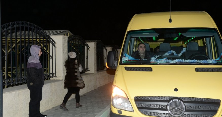 Laçına 25 ailə köçürülüb