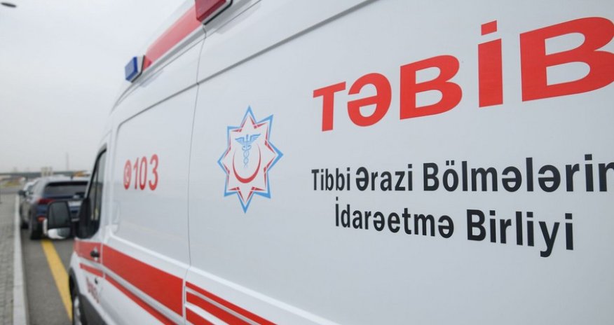 3 people injured in Baku due to strong winds, one in serious condition