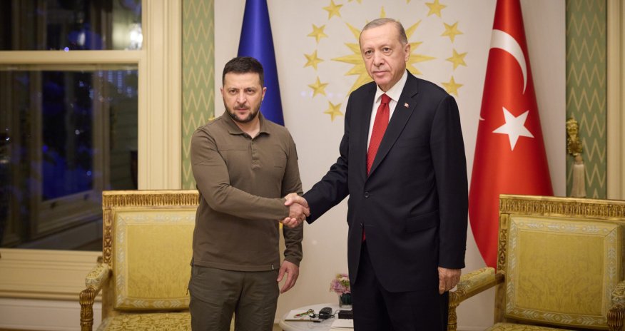 Ərdoğan Zelenski ilə taxıl dəhlizini müzakirə edib
