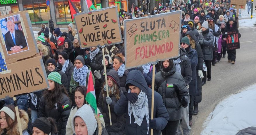 İsveçdə ABŞ səfirliyi qarşısında etiraz aksiyası keçirilib