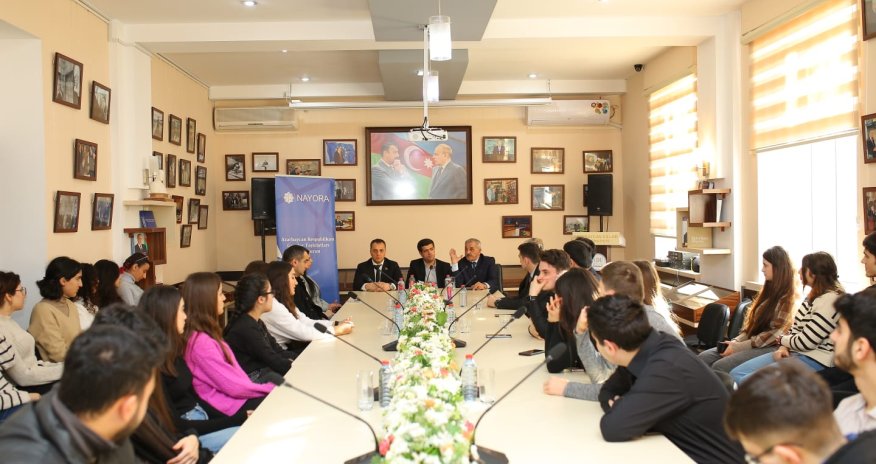 Gənclər təşkilatları 20 Yanvar şəhidlərini ehtiramla yad ediblər