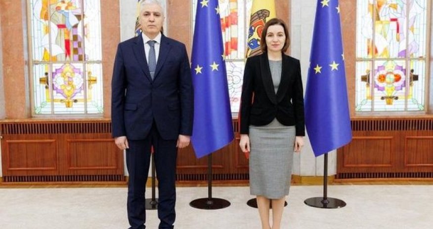 Azərbaycanlı səfir etimadnaməsini Moldova Prezidentinə təqdim edib
